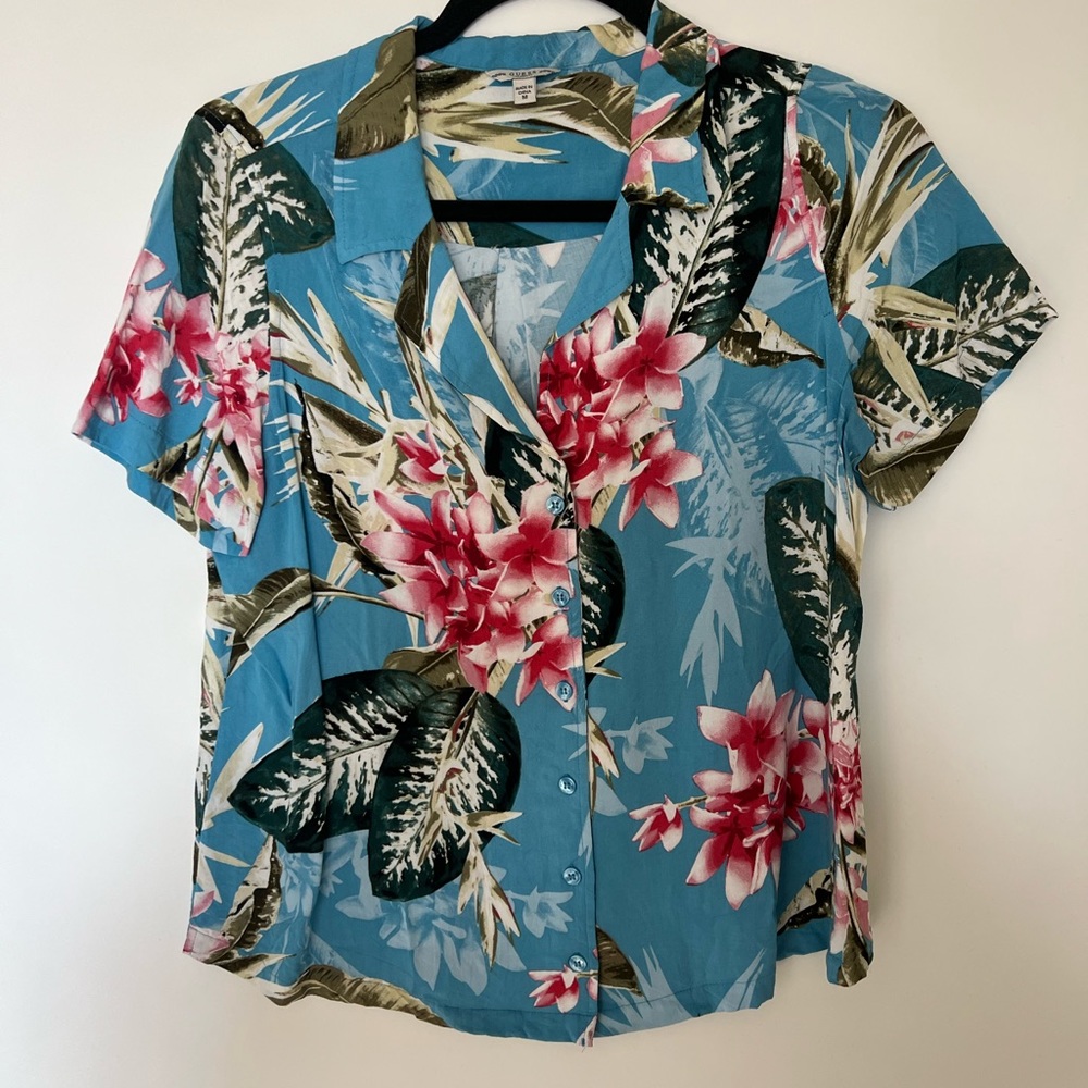 Guess button up shirt